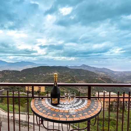 Casa Vacanze Dell'Angelo San Mauro Castelverde Extérieur photo