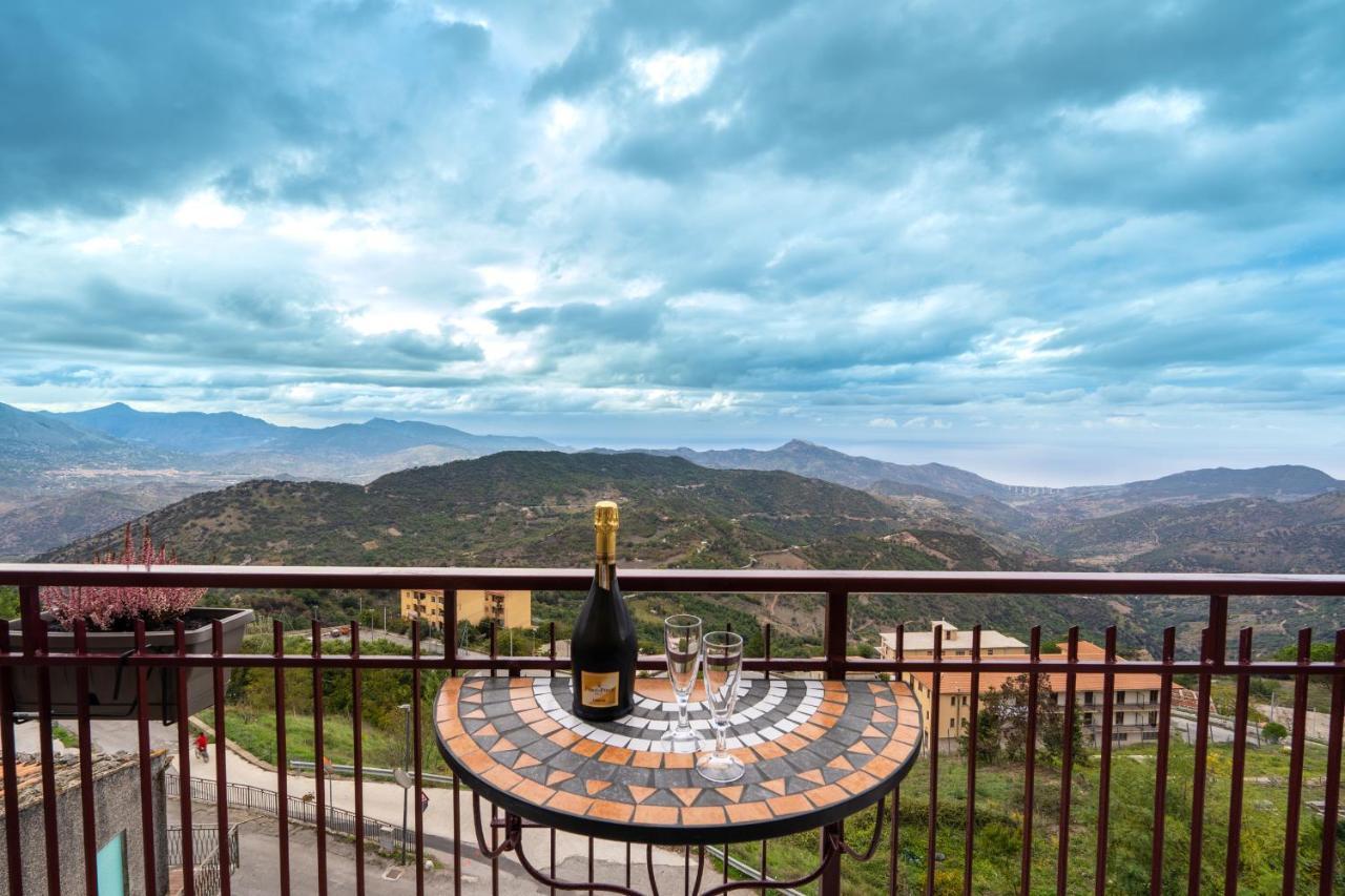 Casa Vacanze Dell'Angelo San Mauro Castelverde Extérieur photo