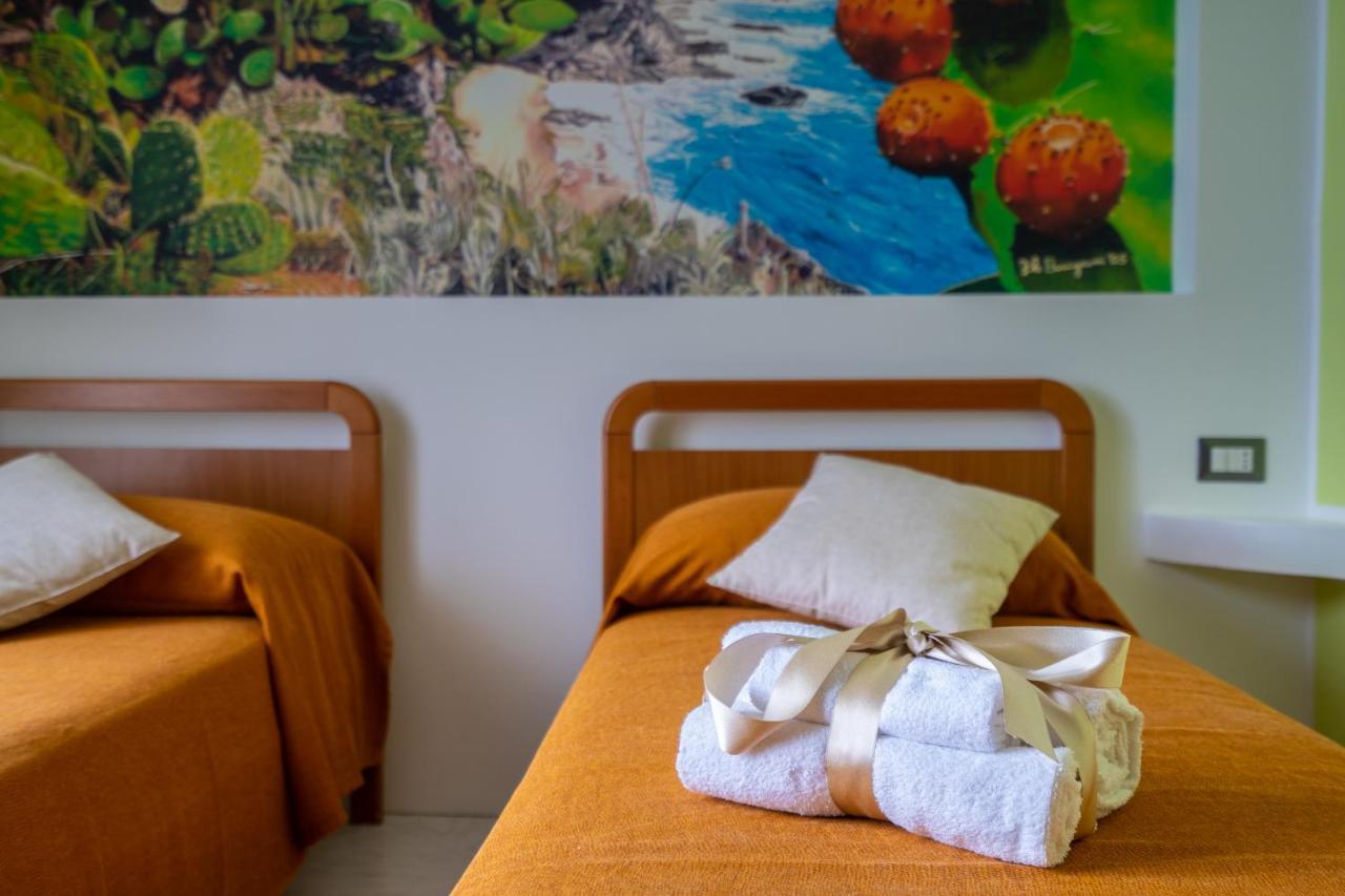 Casa Vacanze Dell'Angelo San Mauro Castelverde Extérieur photo